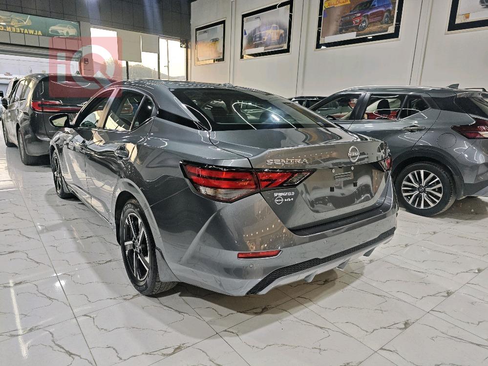 نيسان سنترا